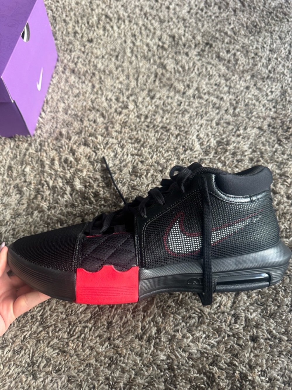 Lebron Witness Vlll- Nike Men’s Black/Red Athletic Basketball Shoes